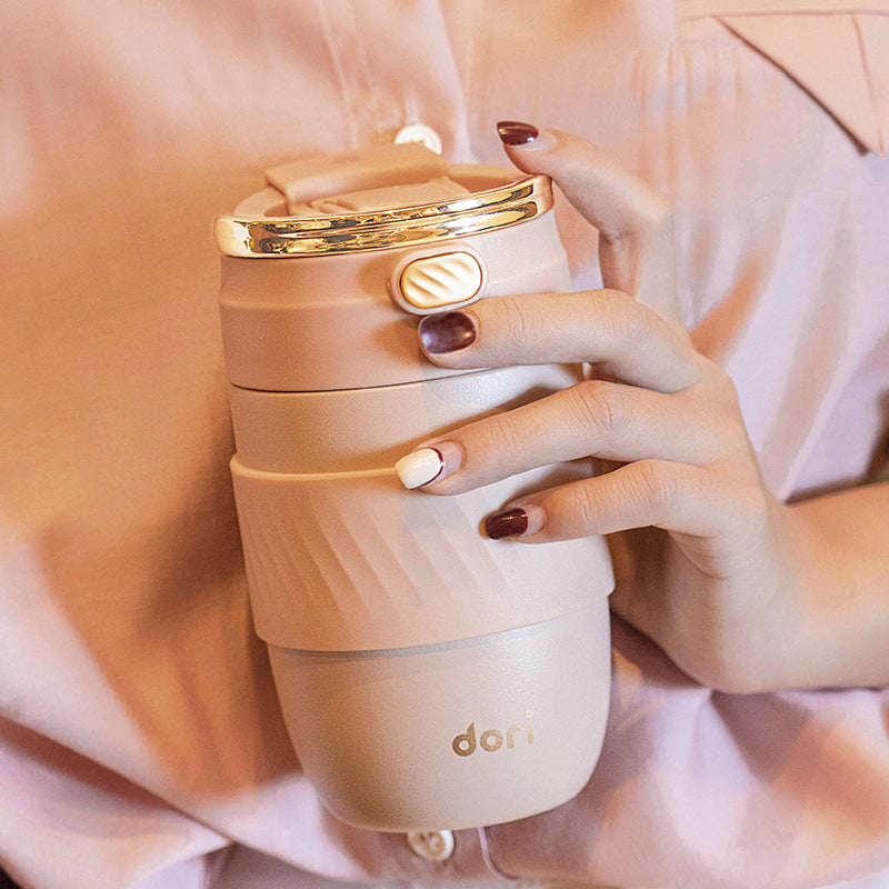 Portable Coffee Mug with Golden Tote - White